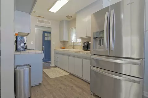 Kitchen - 113 Bryant Ct, Exeter, CA 93221 photo 1 of 6