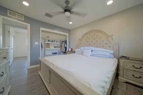 Bedroom - 113 Bryant Ct, Exeter, CA 93221 photo 4 of 6