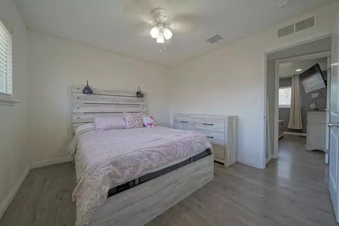 Bedroom - 113 Bryant Ct, Exeter, CA 93221 photo 2 of 6