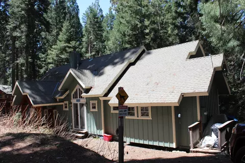 54838 Ponderosa Dr, Springville, CA 93265