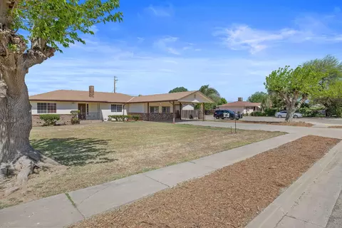 Exterior - 16808 Palmer Ave, Huron, CA 93234 photo 2 of 19