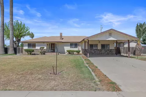 16808 Palmer Ave, Huron, CA 93234