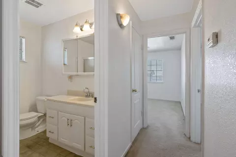 Entry Way - 16808 Palmer Ave, Huron, CA 93234 photo 2 of 2