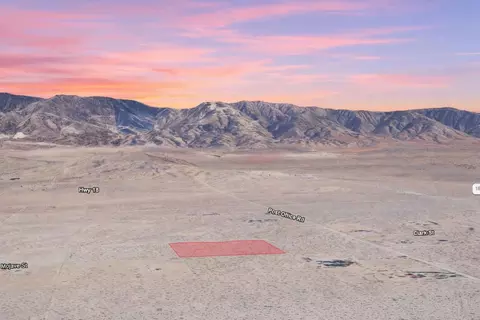 Mojave Street, Lucerne Valley, CA 92356 photo 3