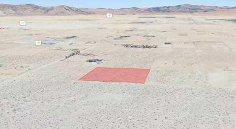 Mojave Street, Lucerne Valley, CA 92356 photo 5