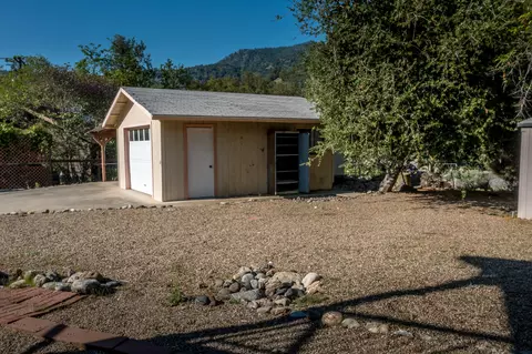Exterior - 44335 North Frk, Three Rivers, CA 93271 photo 9 of 20