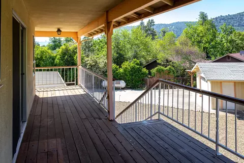 Exterior - 44335 North Frk, Three Rivers, CA 93271 photo 19 of 20
