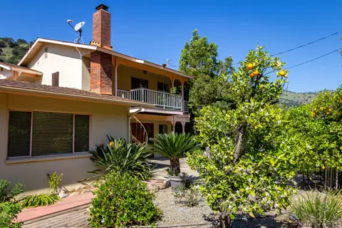Exterior - 44335 North Frk, Three Rivers, CA 93271 photo 1 of 20