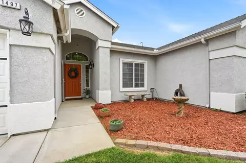 Other - 1497 Persimmon St, Lemoore, CA 93245 photo 2 of 12
