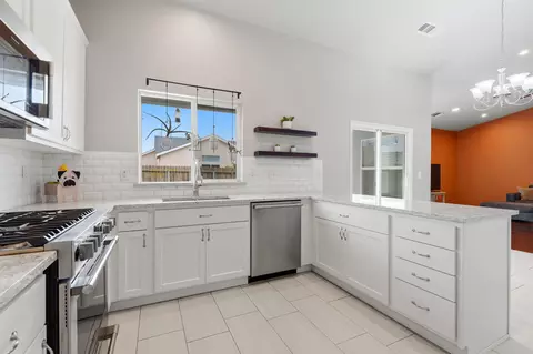 Kitchen - 1497 Persimmon St, Lemoore, CA 93245 photo 1 of 5