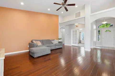 Living - 1497 Persimmon St, Lemoore, CA 93245 photo 3 of 5