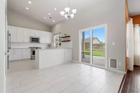 Other - 1497 Persimmon St, Lemoore, CA 93245 photo 3 of 12