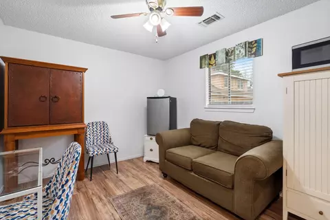 300 E Ivy St, Hanford, CA 93230 photo 15