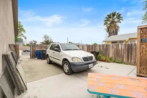 300 E Ivy St, Hanford, CA 93230 photo 20