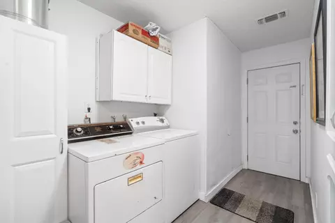 300 E Ivy St, Hanford, CA 93230 photo 16