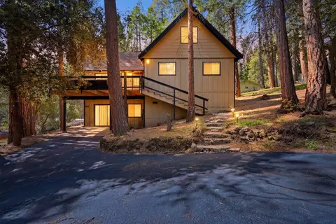 1833 James Dr, Springville, CA 93265