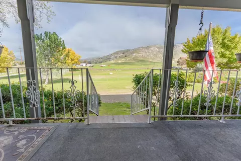 32267 Avenue 176, Springville, CA 93265