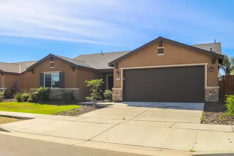 2035 W Chianti Way, Hanford, CA 93230