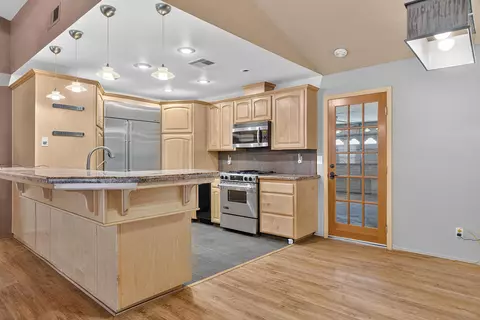 Kitchen - 808 Vine St, Exeter, CA 93221 photo 5 of 6