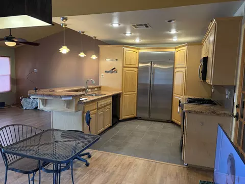 Kitchen - 808 Vine St, Exeter, CA 93221 photo 5 of 5