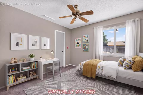 Bedroom - 808 Vine St, Exeter, CA 93221 photo 5 of 11