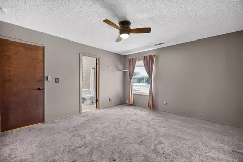 Bedroom - 808 Vine St, Exeter, CA 93221 photo 6 of 11