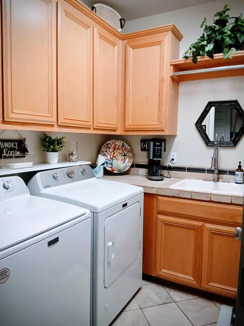 Other - 3827 E Harter Ct, Visalia, CA 93292 photo 3 of 6