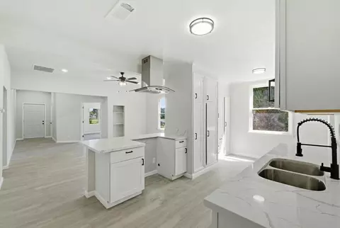 Kitchen - 121 Elm St, Hanford, CA 93230 photo 4 of 4