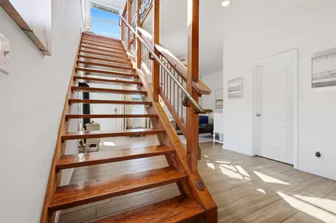 Entry Way - 40716 Old Three Rivers Rd, Three Rivers, CA 93271 photo 4 of 5