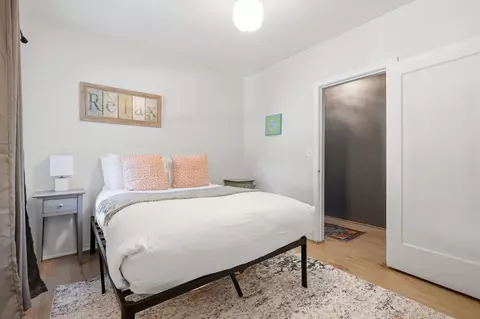Bedroom - 40716 Old Three Rivers Rd, Three Rivers, CA 93271 photo 4 of 8