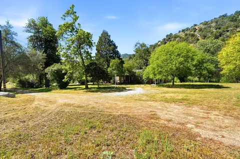 Exterior - 44231 N Fork Dr, Three Rivers, CA 93271 photo 6 of 25