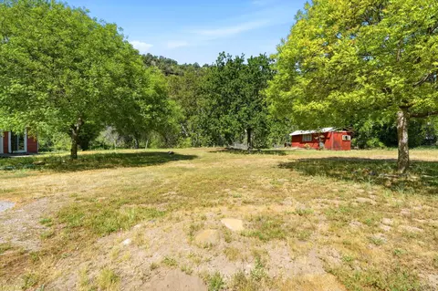 Exterior - 44231 N Fork Dr, Three Rivers, CA 93271 photo 7 of 25