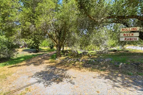 Exterior - 44231 N Fork Dr, Three Rivers, CA 93271 photo 2 of 25
