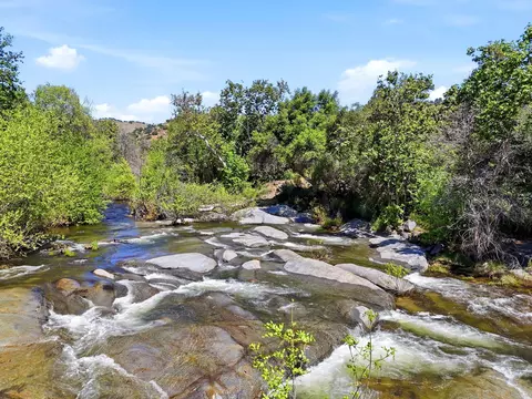 View/Area - 44231 N Fork Dr, Three Rivers, CA 93271 photo 9 of 11