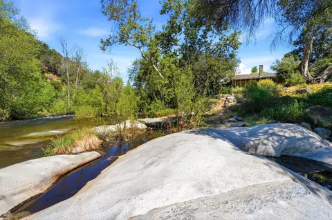 Exterior - 44231 N Fork Dr, Three Rivers, CA 93271 photo 16 of 25