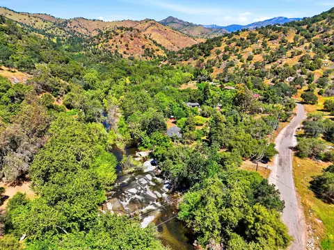 View/Area - 44231 N Fork Dr, Three Rivers, CA 93271 photo 10 of 11