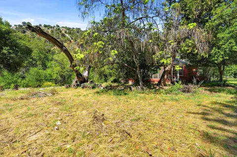 Exterior - 44231 N Fork Dr, Three Rivers, CA 93271 photo 11 of 25