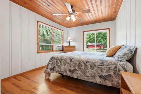 Bedroom - 44231 N Fork Dr, Three Rivers, CA 93271 photo 3 of 4
