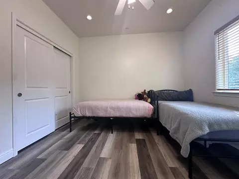 Bedroom - 41955 Black Oak Dr, Three Rivers, CA 93271 photo 2 of 4