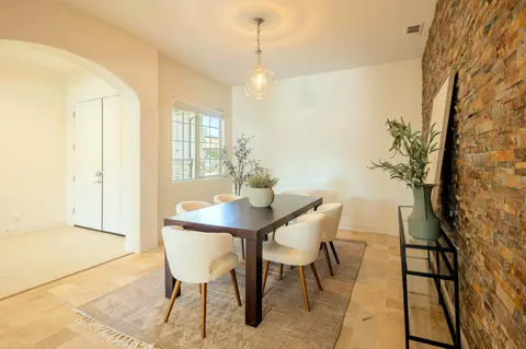 Dining - 3636 Elberta Cir, Dinuba, CA 93618 photo 2 of 4