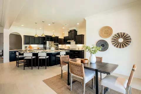 Dining - 3636 Elberta Cir, Dinuba, CA 93618 photo 4 of 4
