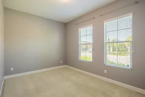 Bedroom - 3636 Elberta Cir, Dinuba, CA 93618 photo 8 of 11