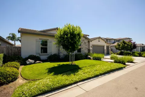 Exterior - 3636 Elberta Cir, Dinuba, CA 93618 photo 23 of 26