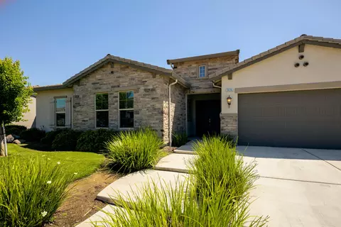 Exterior - 3636 Elberta Cir, Dinuba, CA 93618 photo 25 of 26