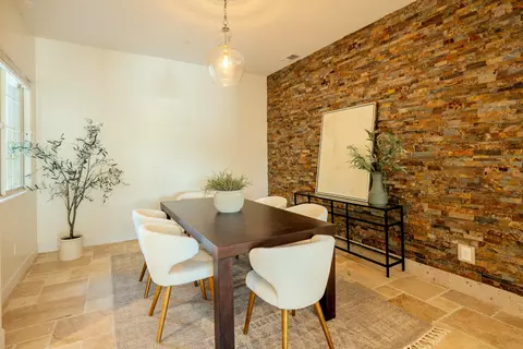 Dining - 3636 Elberta Cir, Dinuba, CA 93618 photo 1 of 4