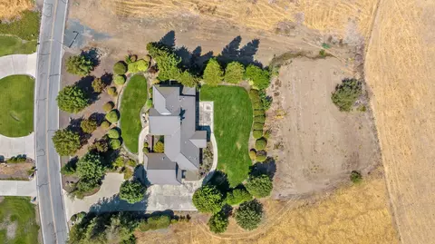 View/Area - 315 Valley View Dr, Exeter, CA 93221 photo 1 of 7