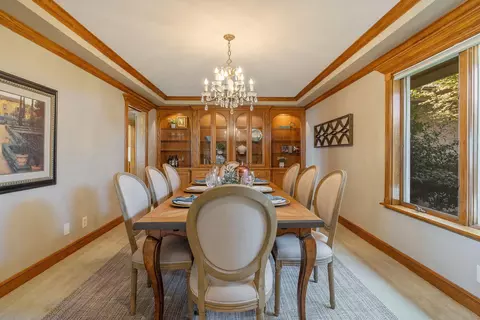 Dining - 315 Valley View Dr, Exeter, CA 93221 photo 8 of 9