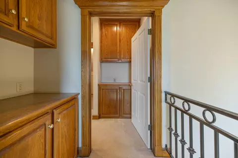Entry Way - 315 Valley View Dr, Exeter, CA 93221 photo 15 of 17