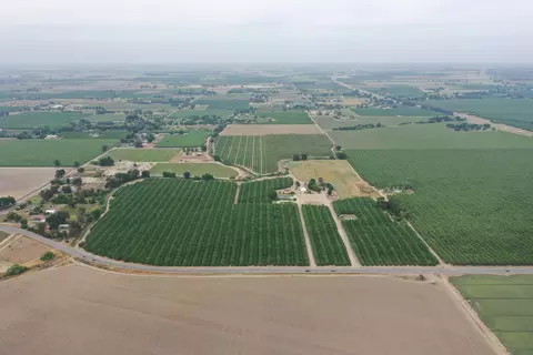 Grangeville Boulevard, Lemoore, CA 93245