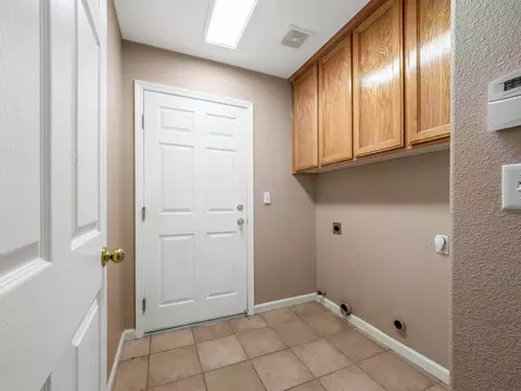Other - 697 Leta Mae Ct, Exeter, CA 93221 photo 3 of 9